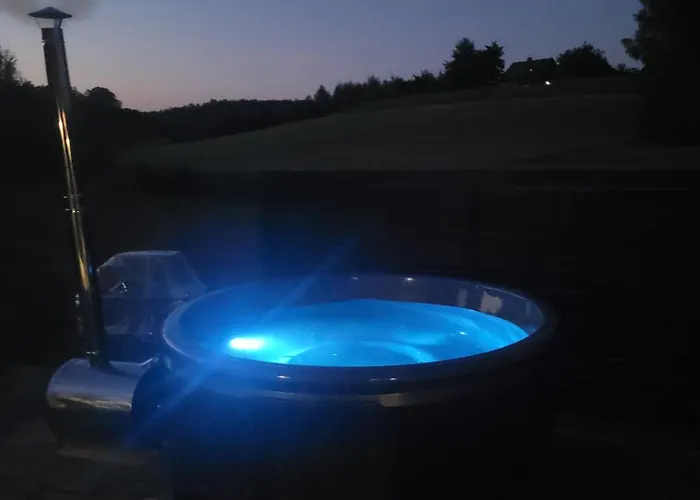 Apanowka Domki Z Balia Jacuzzi